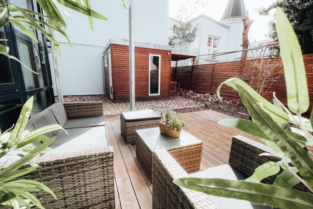 Lieblingsapartment No.10 Mit 2 Schlafzimmern Und Eigener Terrasse รอสต็อค ภายนอก รูปภาพ